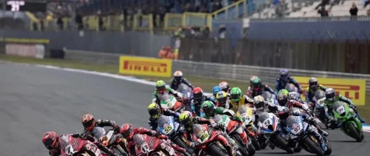 比赛提前结束，张雪机车第七名