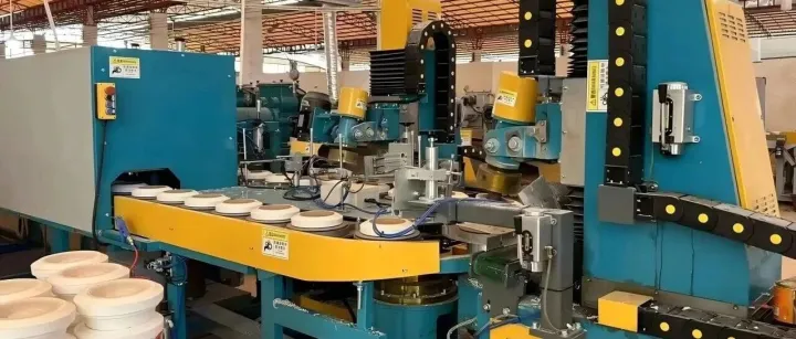 “瓷”旧迎新，饶平县新丰镇陶瓷产业如何淬炼升级？