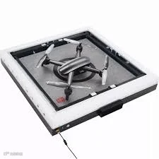 无人机自主充电站