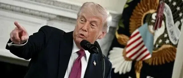 特朗普警告企业不要申请关税退税，称“我会....