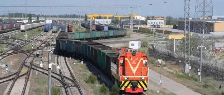 重磅！国铁与KTZ高层定调：三大口岸并行，亚欧物流大扩容