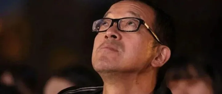 俞敏洪在崩溃的边缘