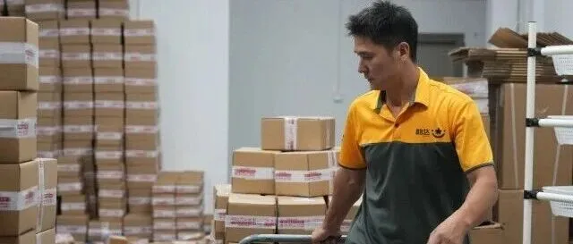 《中国记者》点赞南方网《新时代答卷人》