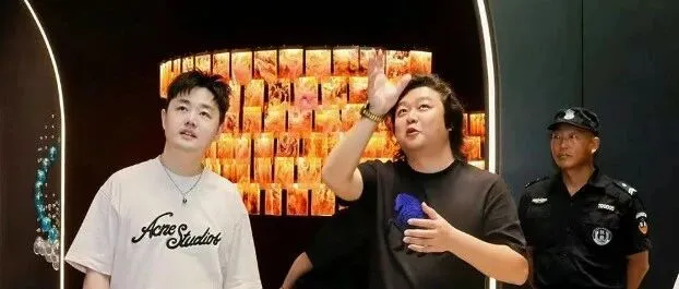 千万粉丝博主刘雨鑫，去了中山古镇哪家灯具店？
