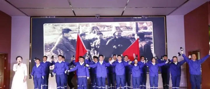 【新闻资讯】凝“新”铸魂强根基 “智”造钼业新未来——金钼集团举办“中国梦·劳动美”劳模工匠宣讲活动