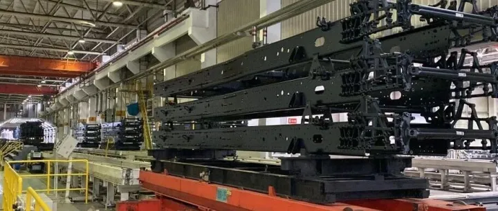 筑牢卡车“脊梁 卡车厂车架车间精益管理四大突破 提质增效显担当！