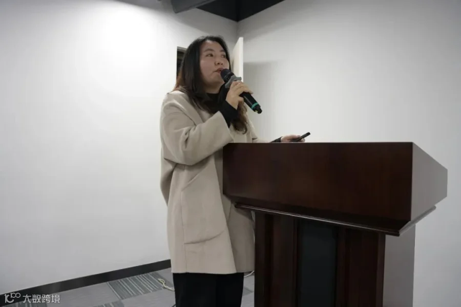 李晓蕾.jpg