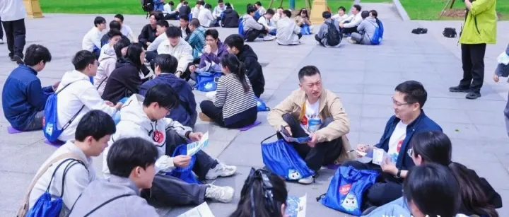万众一心 众志成城 | 宝武武汉总部青年沉浸式共话协同担当