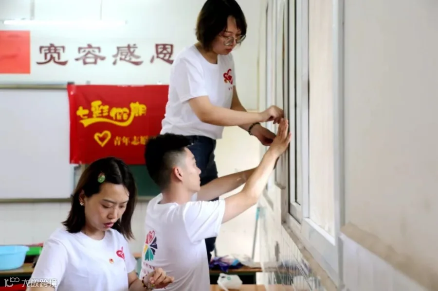 07粘贴活动标识02.jpg