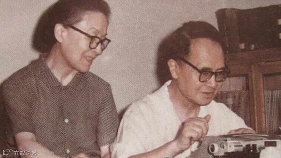 02_我们仨_1762162172443.png