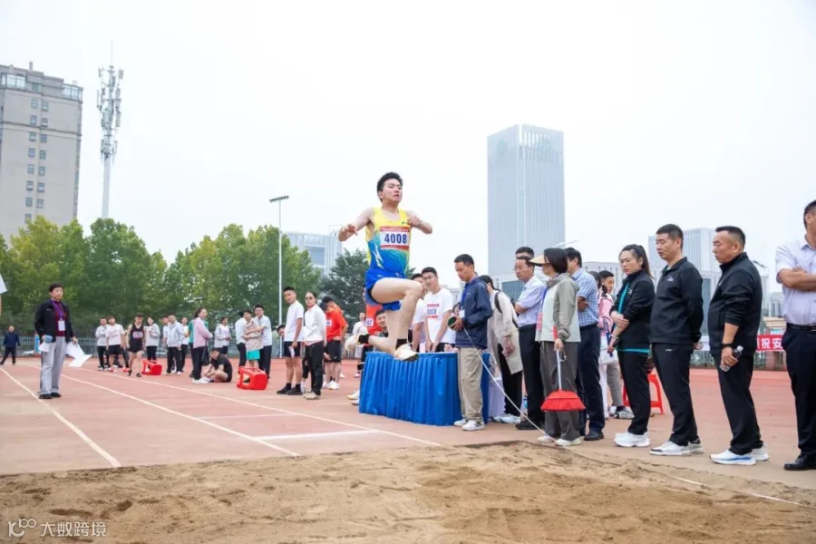 微信图片_20251013085244_2058_8.jpg