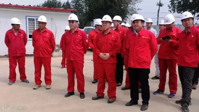 入场安全提示二.jpg