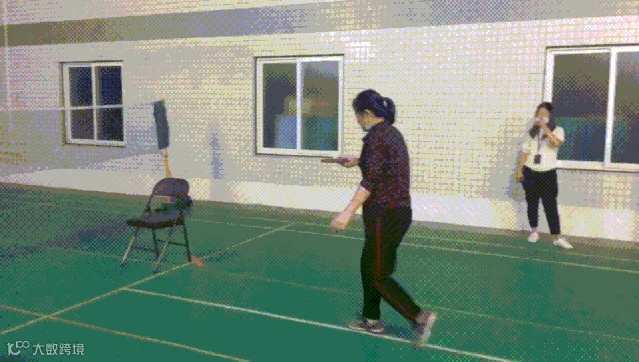 efe8e0772e41a7b640f6fedf6a881b42 00_00_00-00_00_30.gif