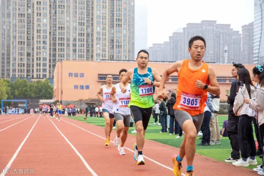 微信图片_2025-10-13_085128_862.jpg