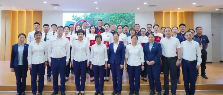商务本部丨淬炼火焰铁军，实干奋勇争先