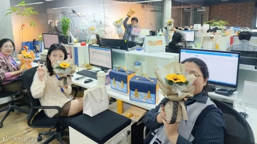 营销中心.jpg