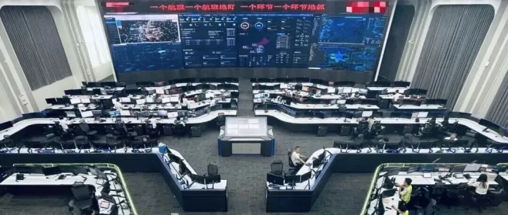 基层动态丨晚到航班也能准点飞！天府机场"数字大脑"让旅客出行更顺畅
