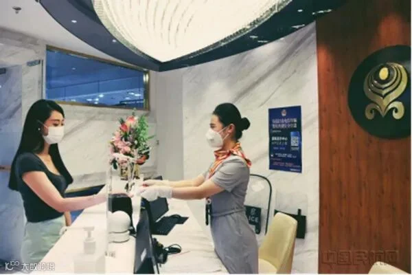 海南航空加大服务投入,提升旅客出行体验(2)(1)306804