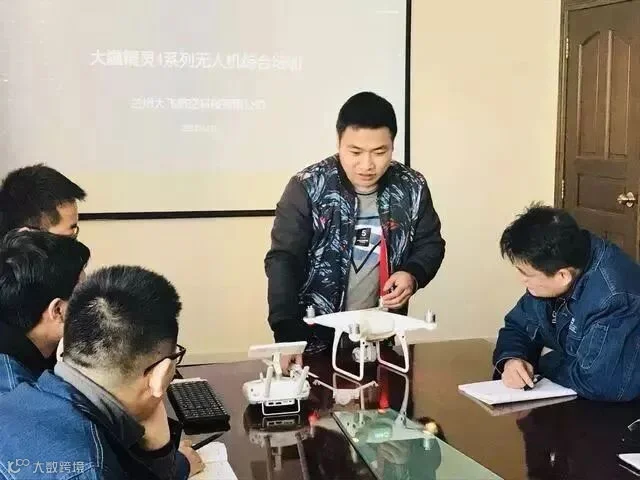 1803124484.jpg
