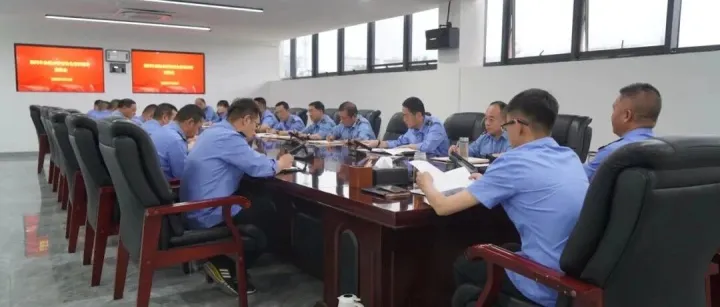安全意识教育 ⑭ | 铜川车务段召开“ 聚焦问题短板 筑牢安全防线 ”安全意识教育分析座谈会
