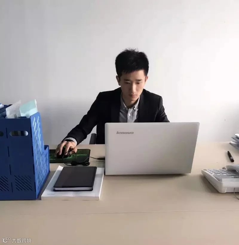 工作照.jpg