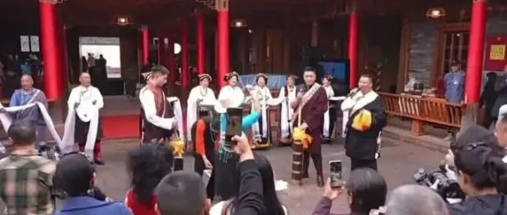 <em>雅安</em>茶厂480年厂庆活动备受媒体关注