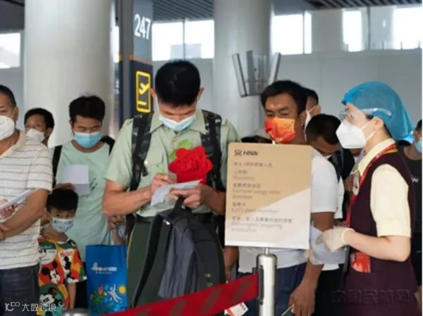 海南航空加大服务投入,提升旅客出行体验(2)(1)297801
