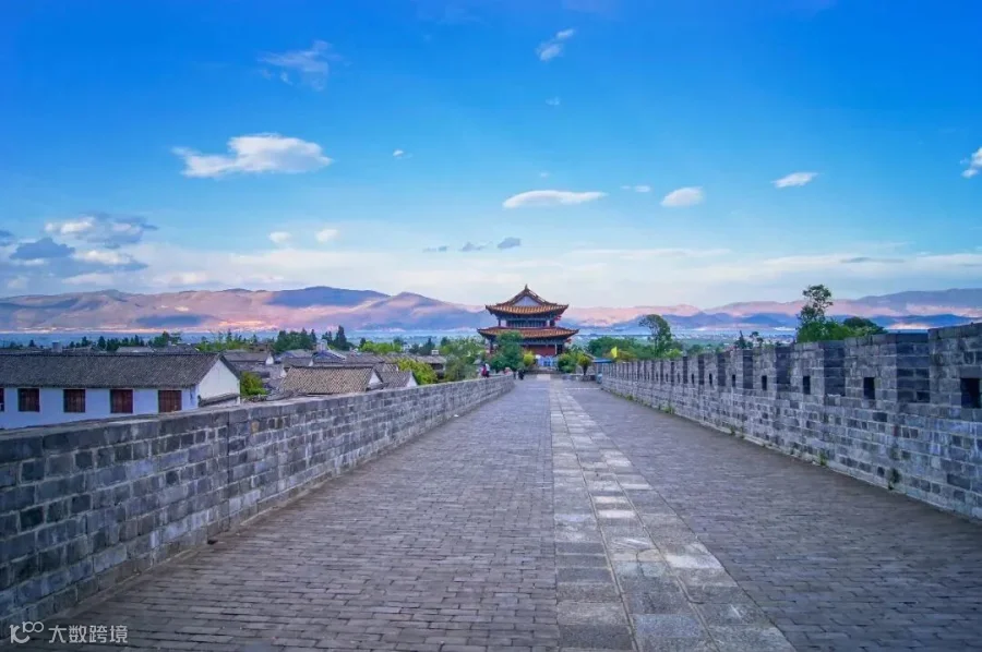 摄图网_500617780_大理古城(企业商用).jpg