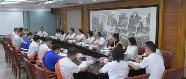 致敬劳模先进 | 公司先进劳动者代表参加自治区住建厅“劳模颂·劳动美”慰问活动