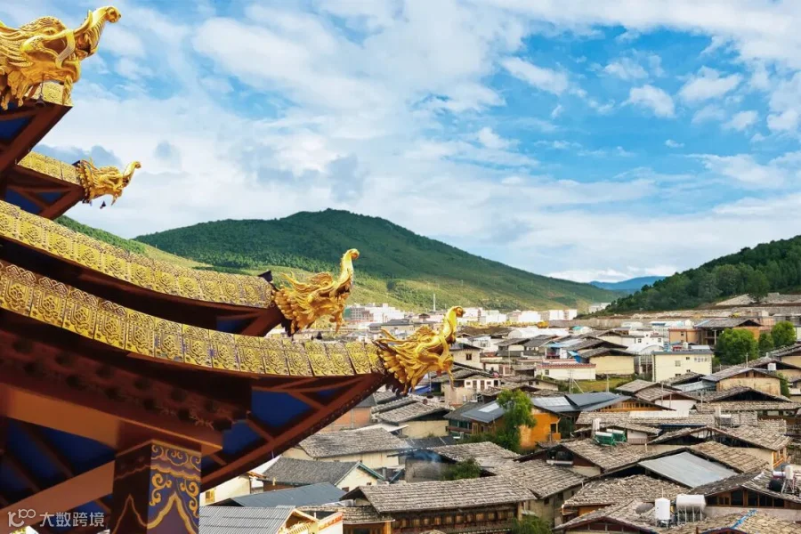 摄图网_500059769_香格里拉古城(企业商用).jpg