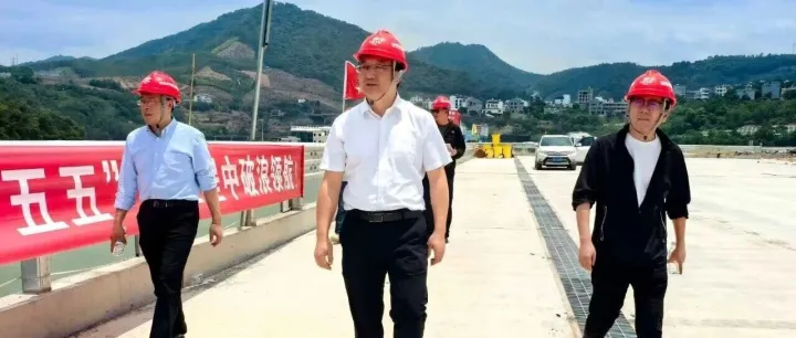 【公司动态】汪磊赴文山州政府汇报富宁港、百色通航项目建设情况