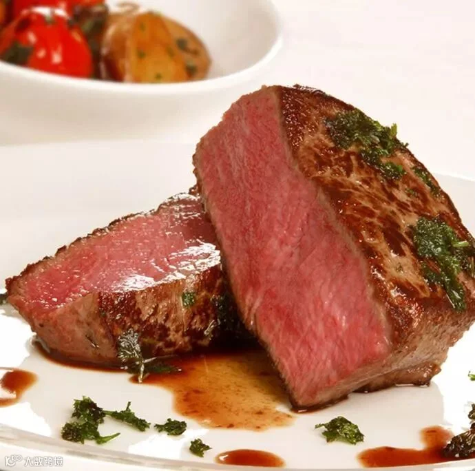 红酒配红肉,如何在家煎出一块好牛排?