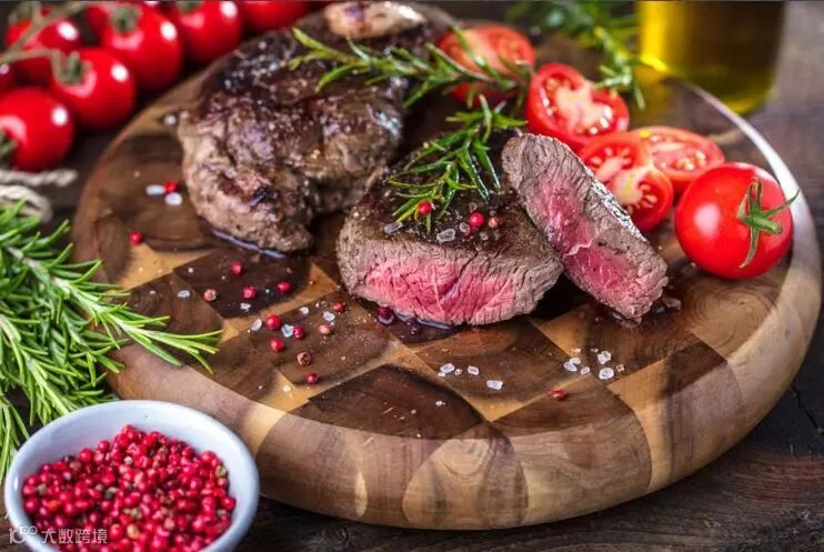 红酒配红肉,如何在家煎出一块好牛排?