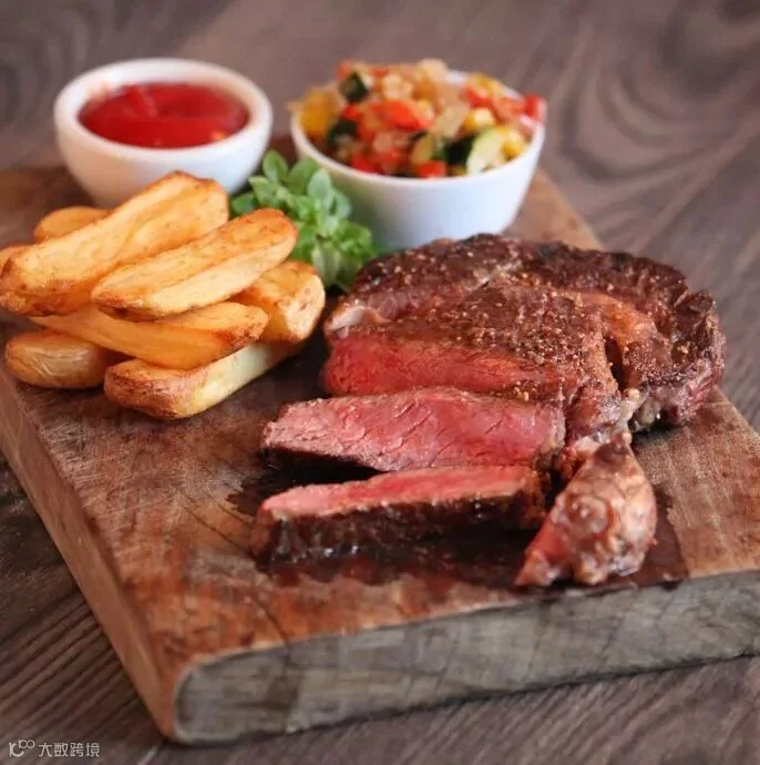红酒配红肉,如何在家煎出一块好牛排?