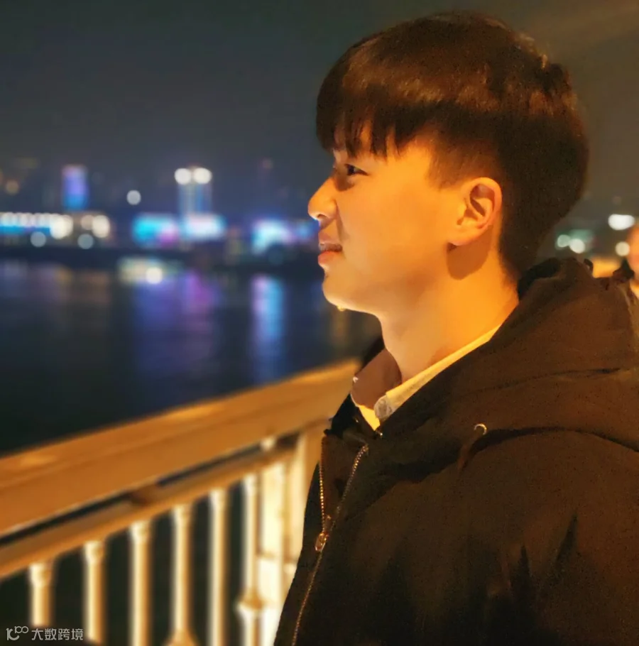 谢阿弦.jpg