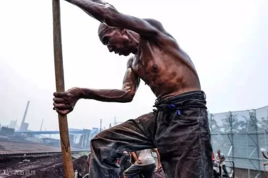 https://image.ipaiban.com/upload-ueditor-image-20180417-1523962579509037673.png