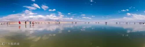 《天空之镜》 地点:青海茶卡盐湖 摄影:王庆禄