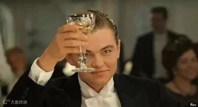 o-CHEERS-LEONARDO-DICAPRIO-570.jpg
