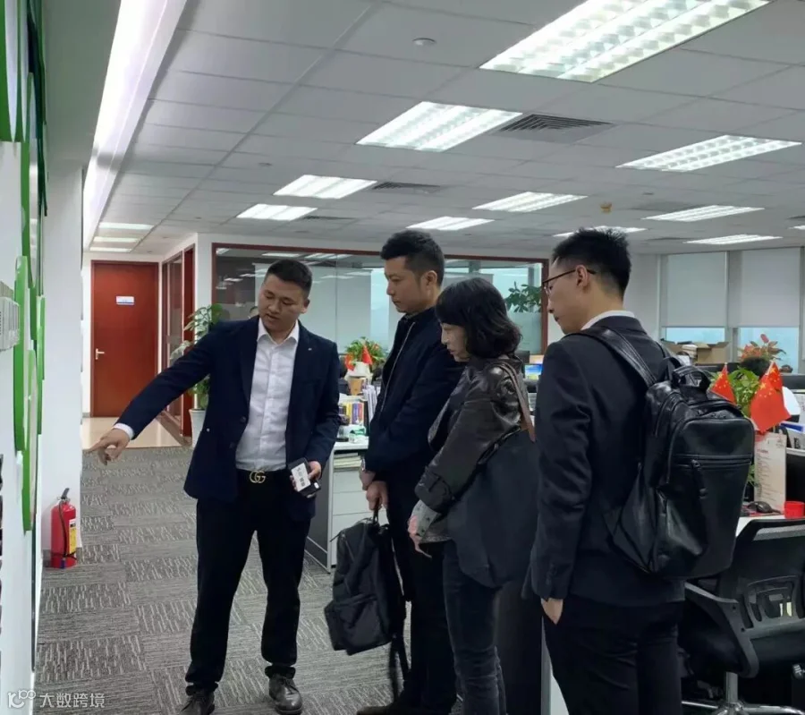 https://image.ipaiban.com/upload-ueditor-image-20181214-1544781935099066059.jpg