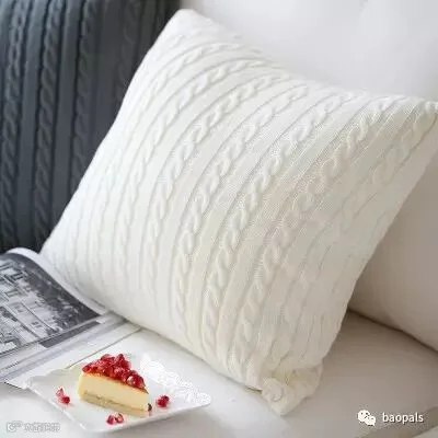 knit pillow