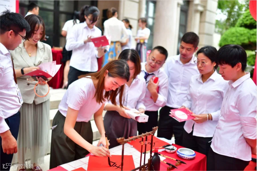 https://image.ipaiban.com/upload-ueditor-image-20180228-1519810915485092009.png