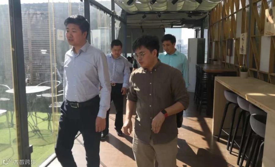 https://image.ipaiban.com/upload-ueditor-image-20181107-1541574664711092153.png