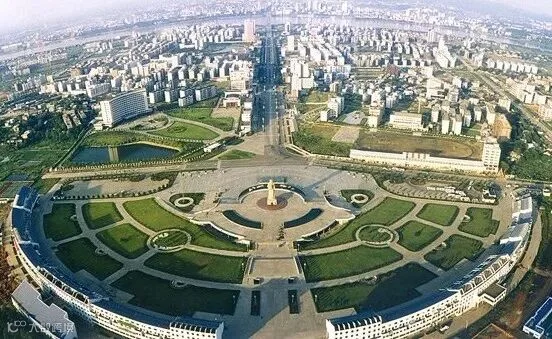 https://image.ipaiban.com/upload-ueditor-image-20181109-1541748532921094487.jpg
