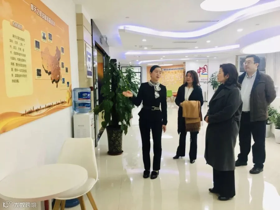 https://image.ipaiban.com/upload-ueditor-image-20181229-1546051516523025177.jpg