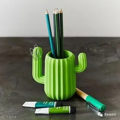 pen holder