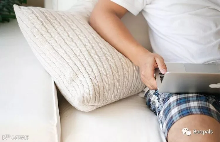 knit pillow