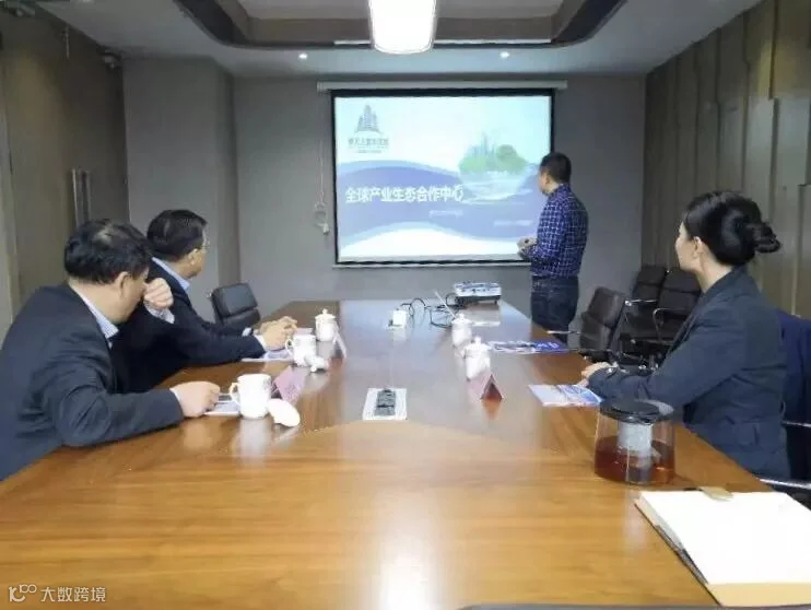 https://image.ipaiban.com/upload-ueditor-image-20181128-1543372165599096967.jpg