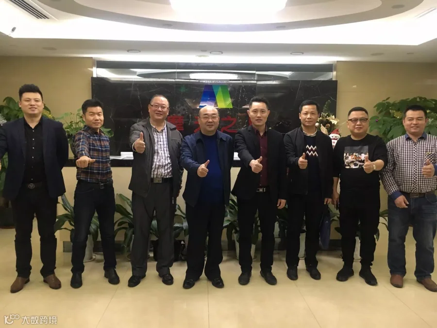 https://image.ipaiban.com/upload-ueditor-image-20171229-1514529403840025090.jpg