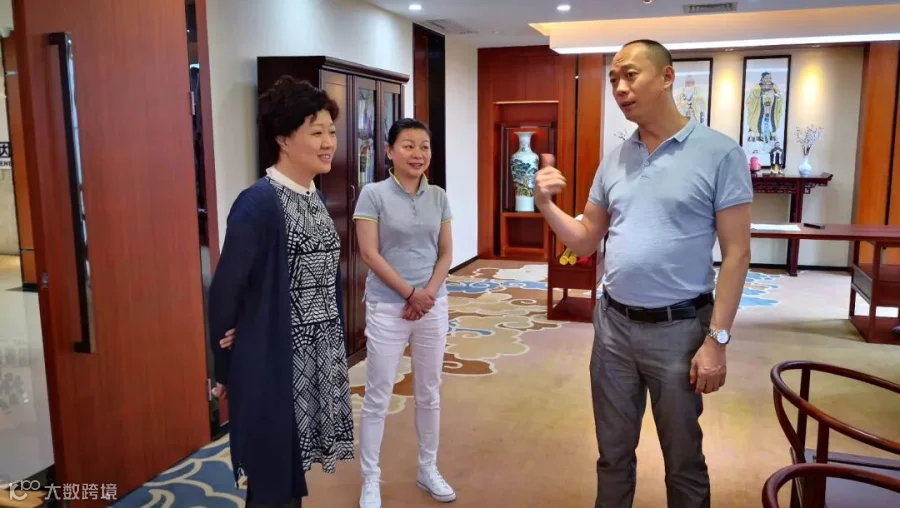 https://image.ipaiban.com/upload-ueditor-image-20180714-1531548183627024701.jpg