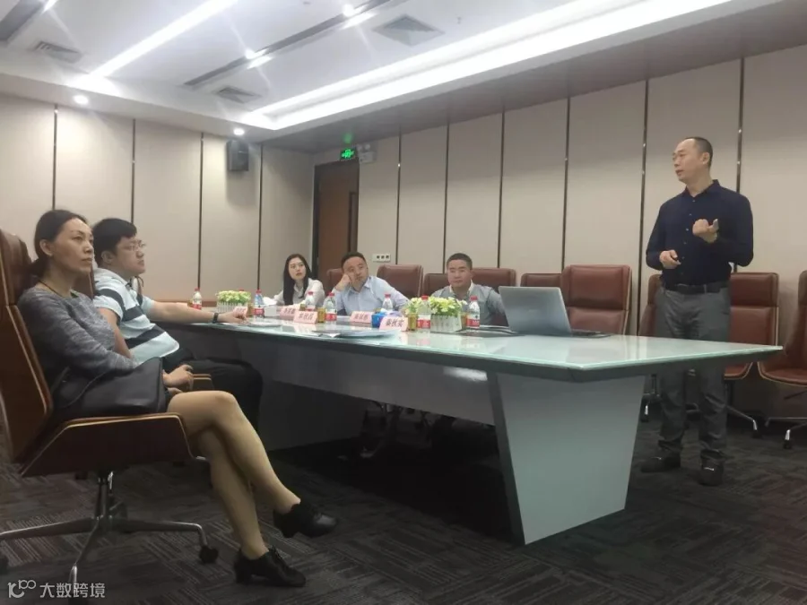 https://image.ipaiban.com/upload-ueditor-image-20180510-1525920514502083614.jpg